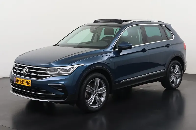 Volkswagen Tiguan (2022)