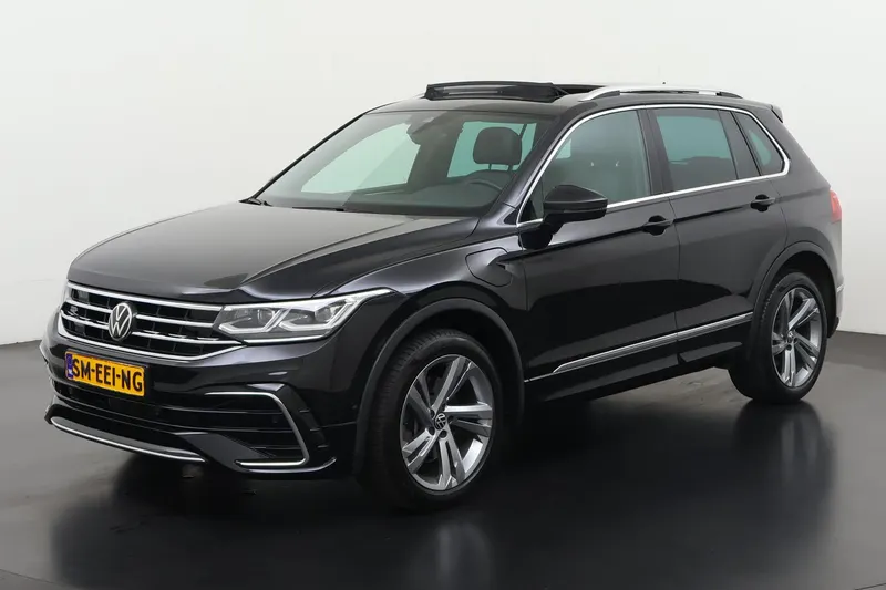 Volkswagen Tiguan (2022)