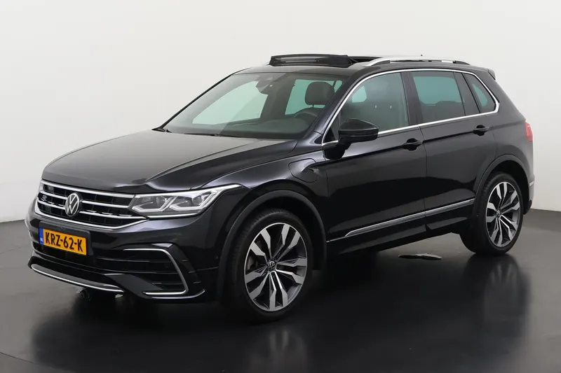 Volkswagen Tiguan (2023)