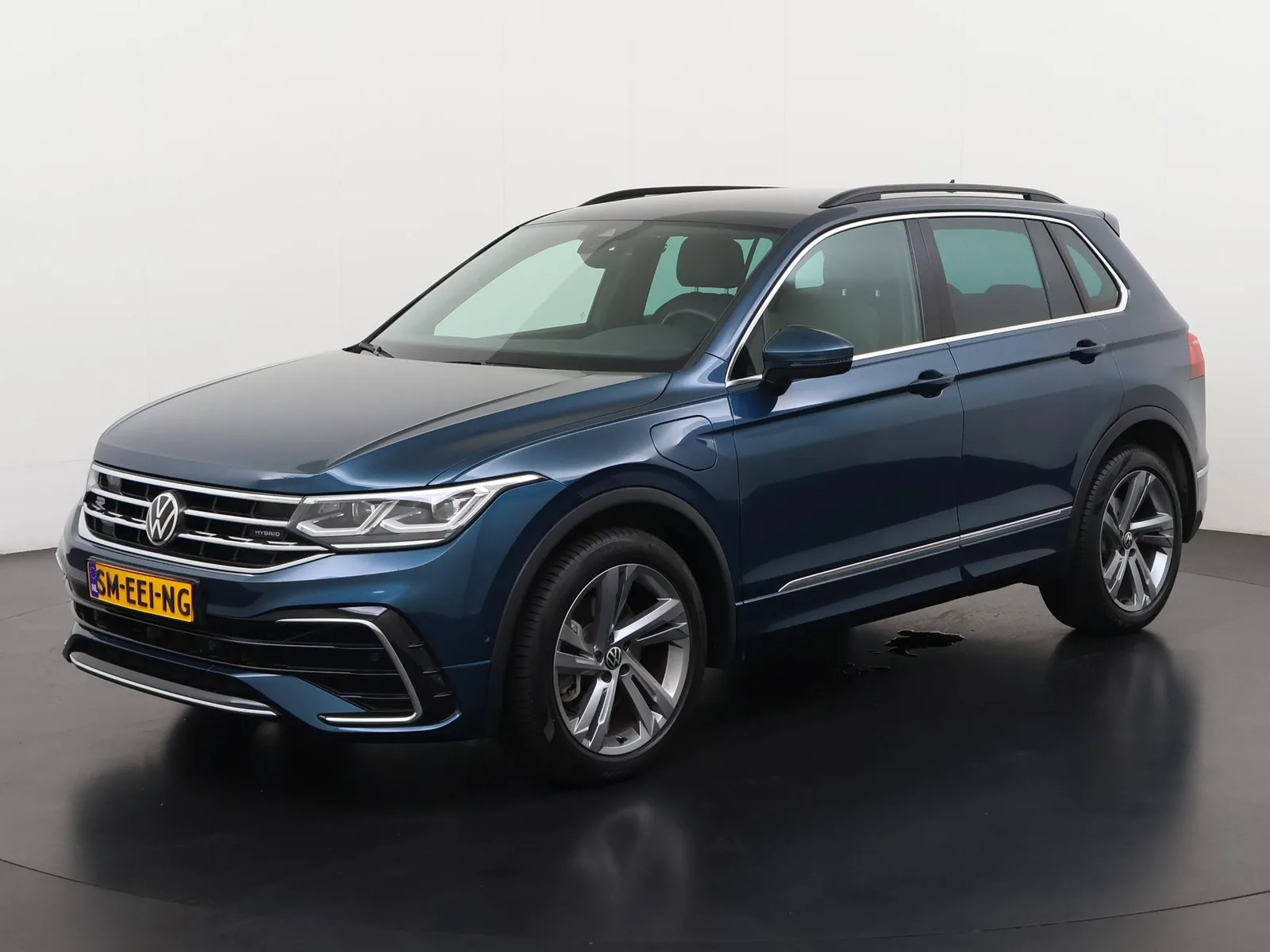 Volkswagen Tiguan (2023) — foto 1