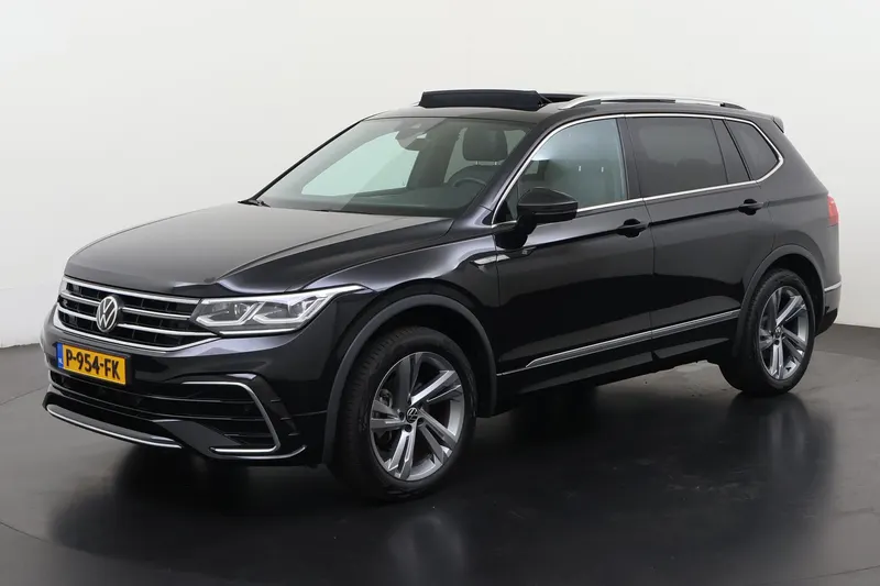 Volkswagen Tiguan (2022)