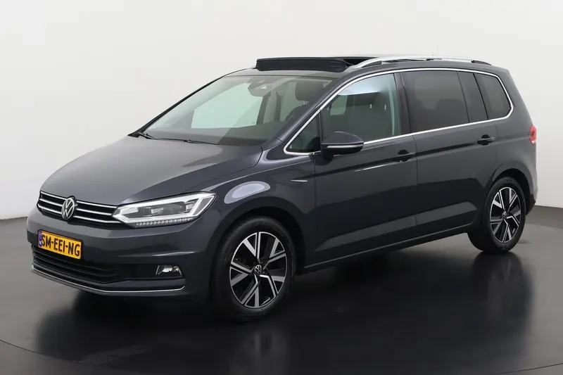 Volkswagen Touran (2023)