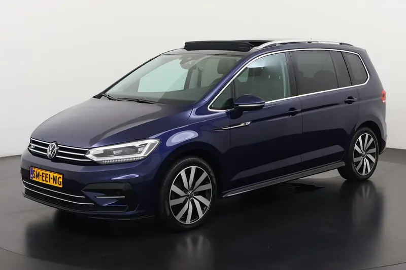 Volkswagen Touran (2023)