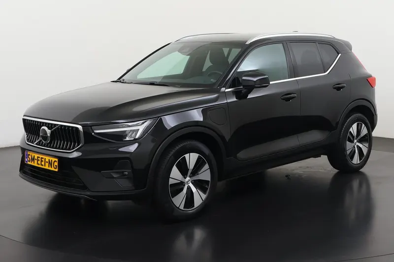 Volvo XC40 (2022)