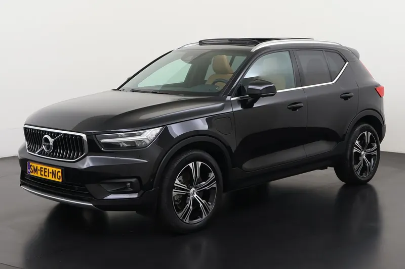 Volvo XC40 (2022)