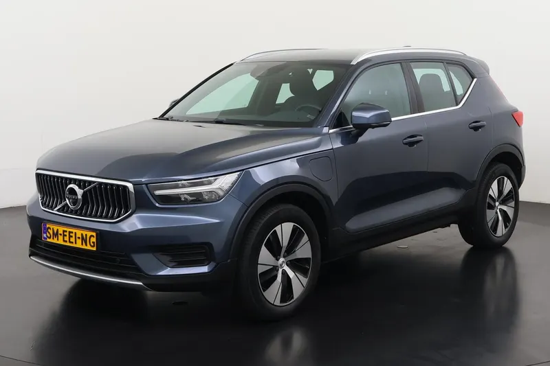 Volvo XC40 (2022)