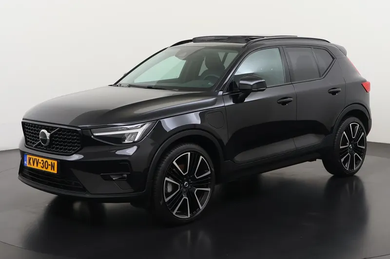 Volvo XC40 (2022)