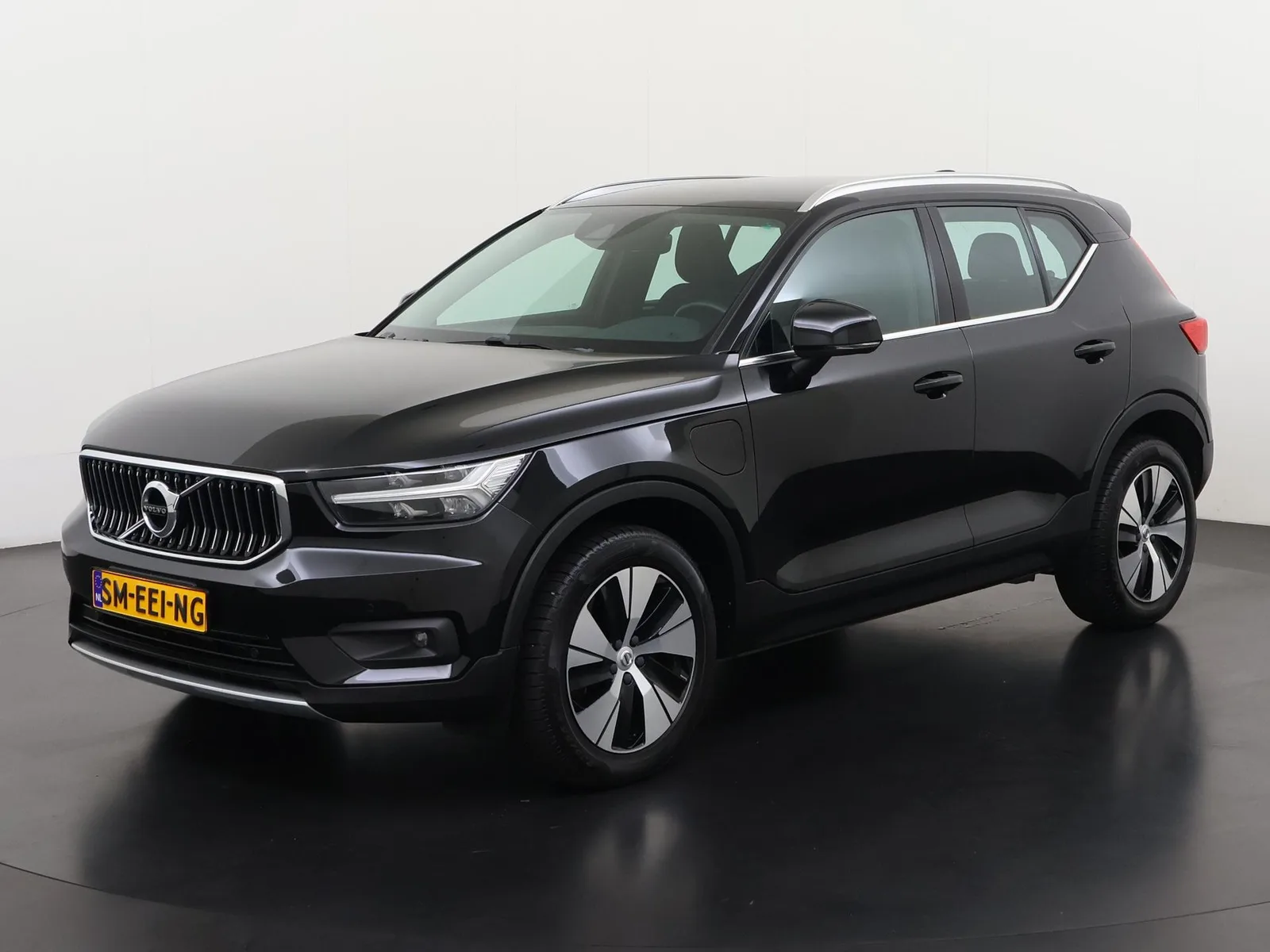 Volvo XC40 (2020) — foto 1