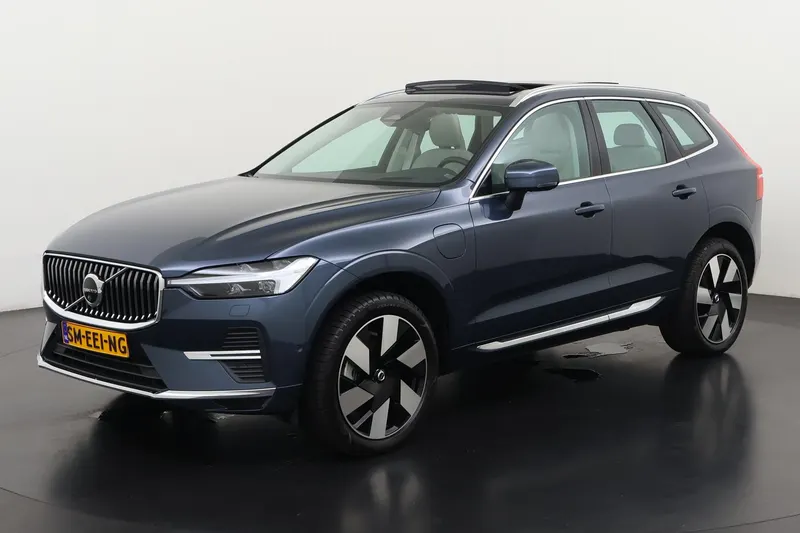 Volvo XC60 (2024)