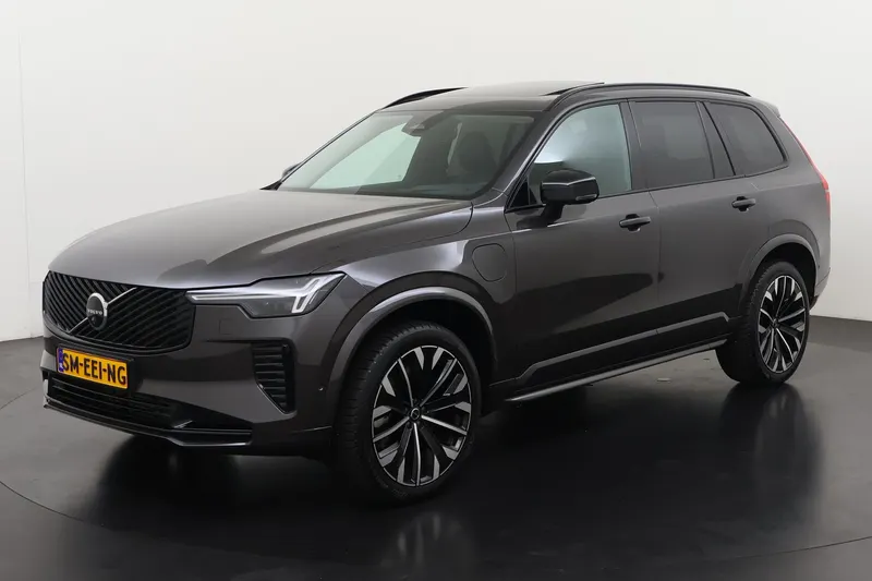 Volvo XC90 (2025)