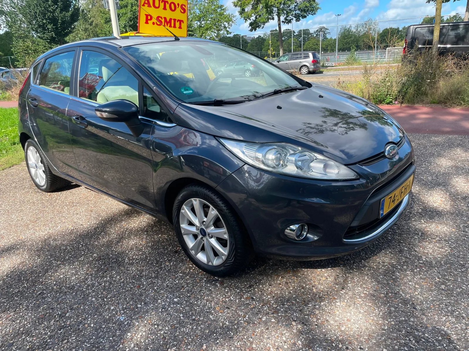Ford Fiesta (2009) — foto 1