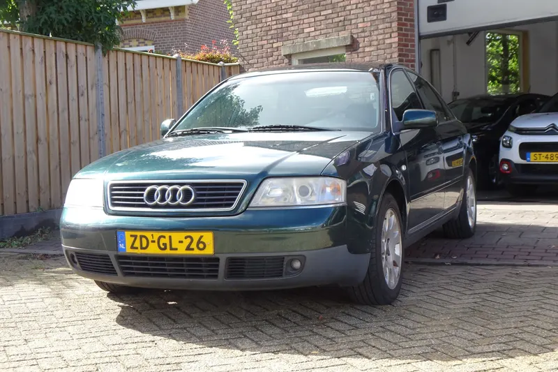 Audi A6 (1999)