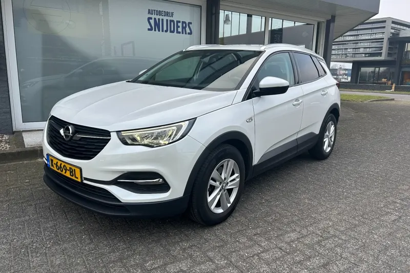 Opel Grandland (2020)