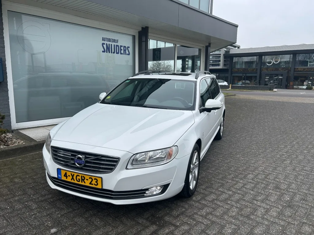 Volvo V70 (2014) — foto 1