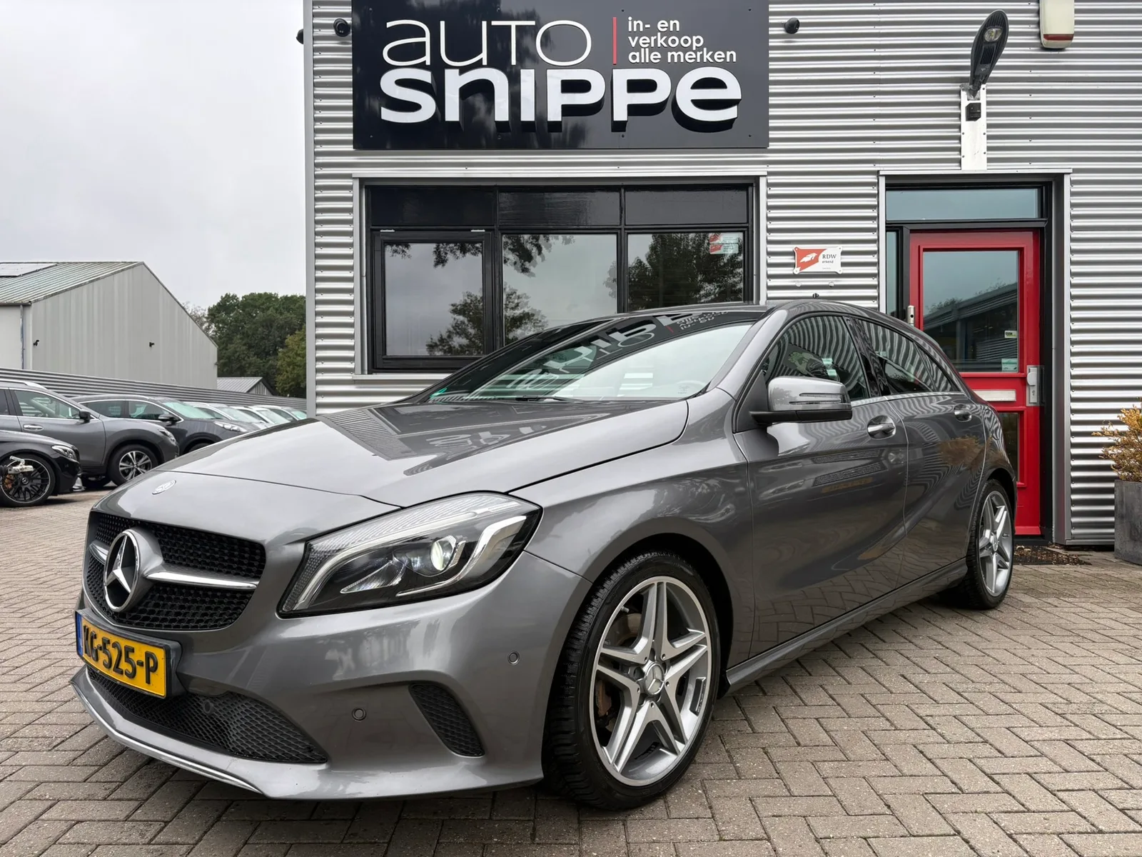 Mercedes-Benz A-Klasse (2016) — foto 1