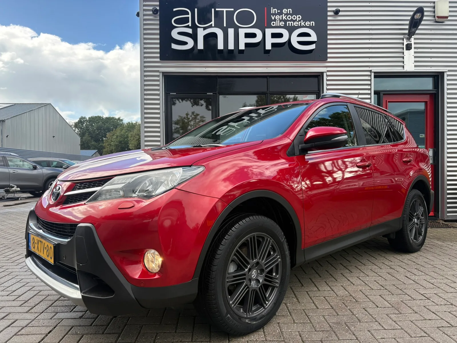 Toyota RAV4 (2014) — foto 1
