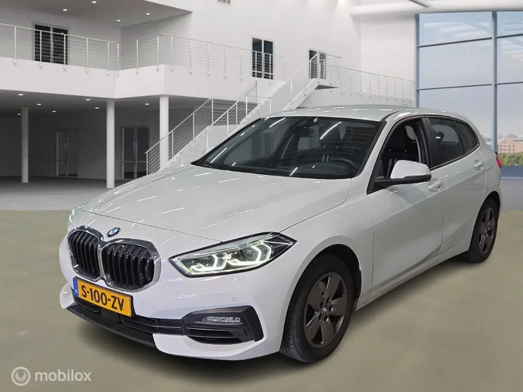 BMW 1-Serie (2023) — foto 1