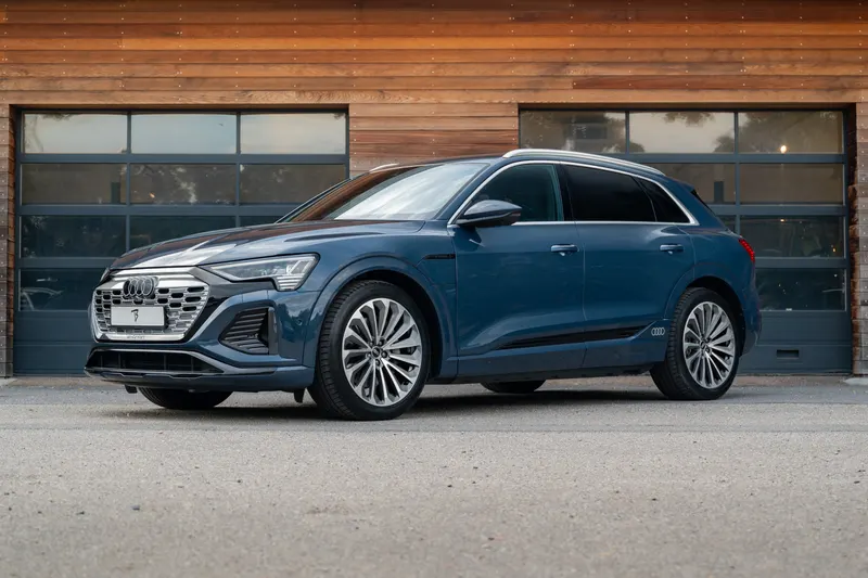 Audi Q8 (2023)