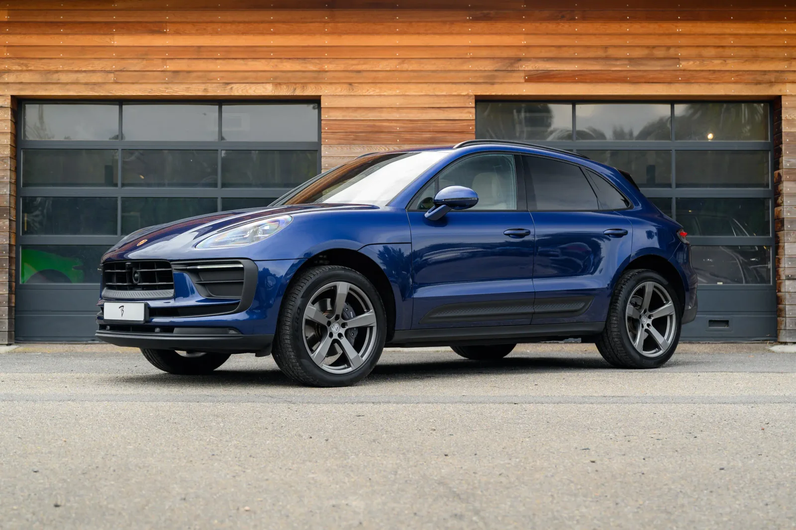 Porsche Macan (2021) — foto 1