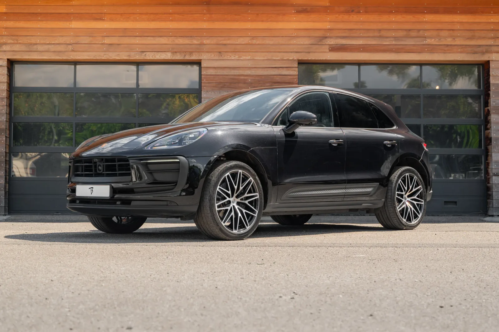 Porsche Macan (2023) — foto 1