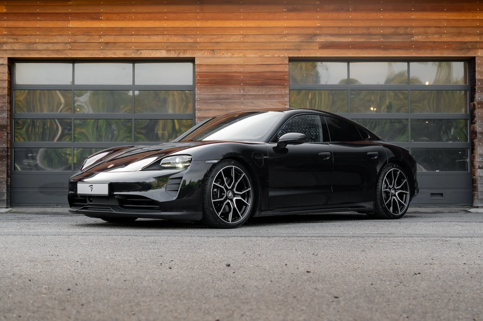 Porsche Taycan (0) — foto 1