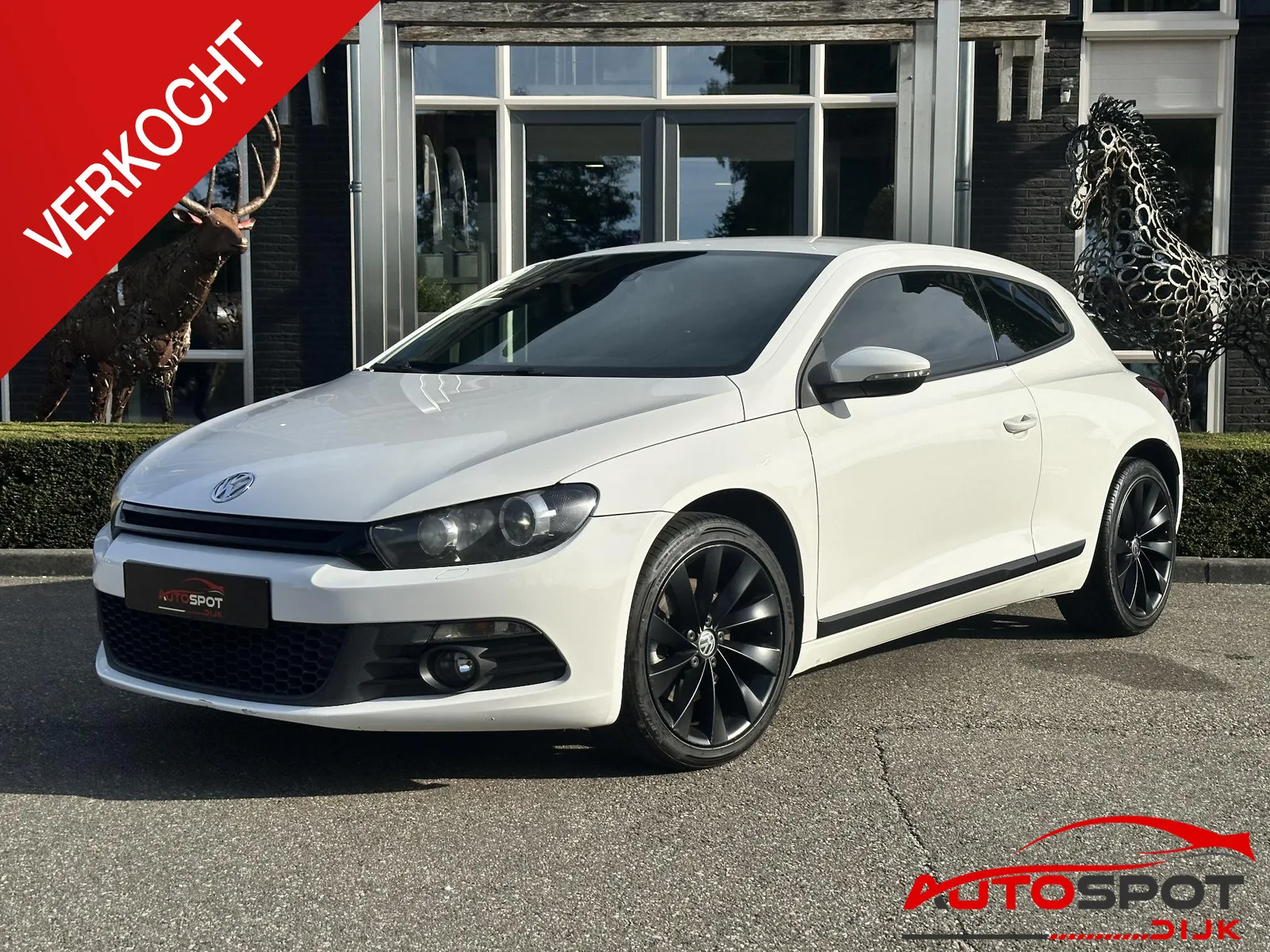 Volkswagen Scirocco (2009) — foto 1