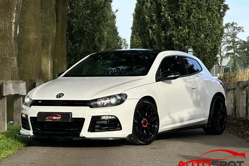Volkswagen Scirocco (2010)