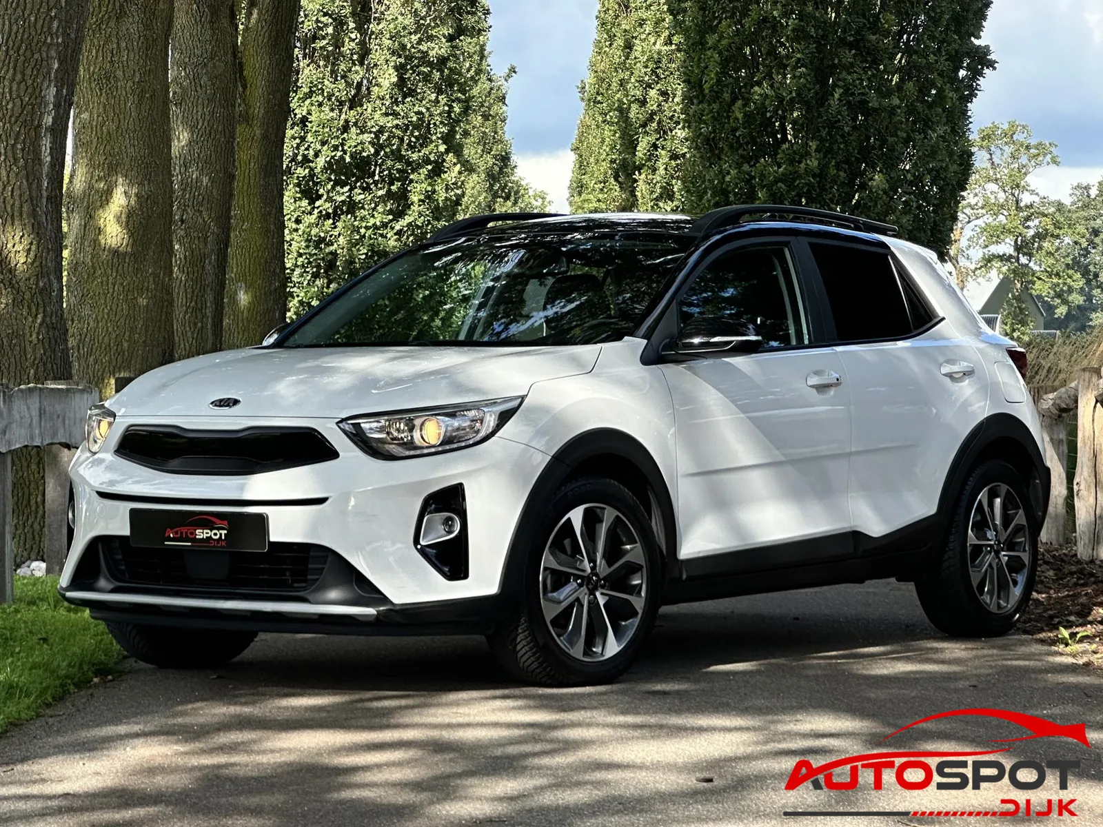 Kia Stonic (2020) — foto 1