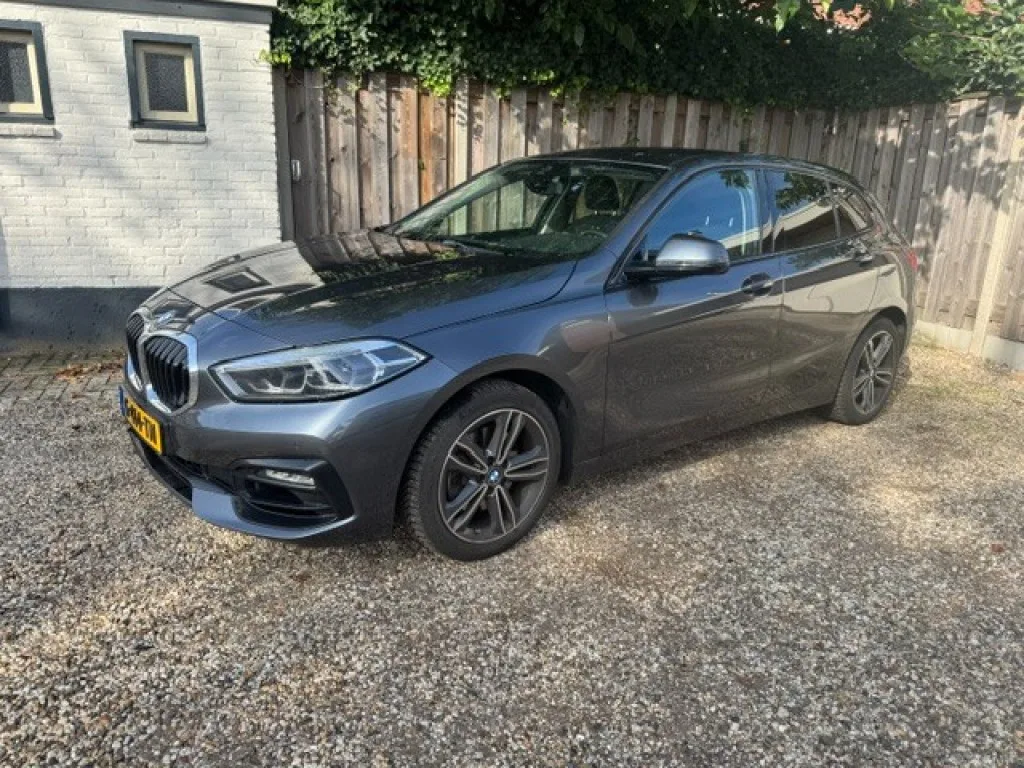 BMW 1-Serie (2019) — foto 1