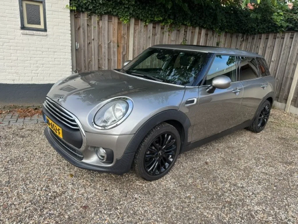 MINI Clubman (2017) — foto 1