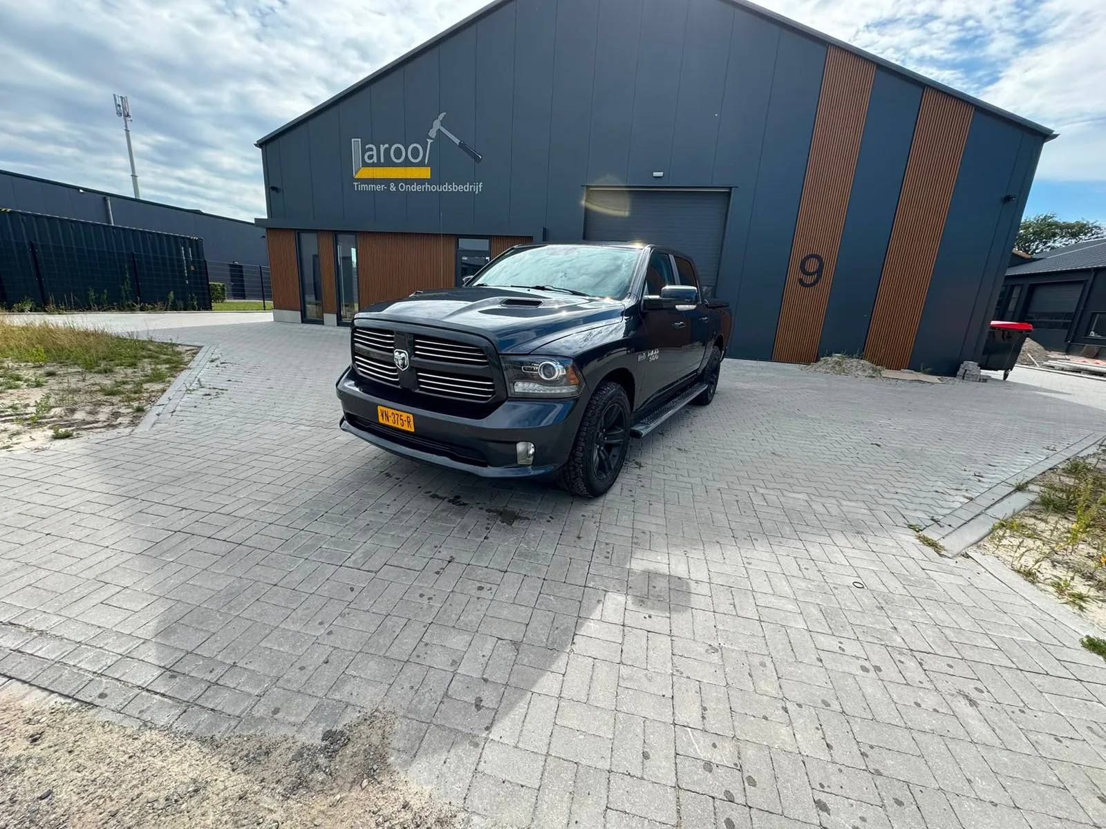 Dodge RAM (2015) — foto 1