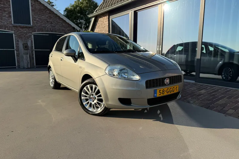 Fiat Grande Punto (2008)
