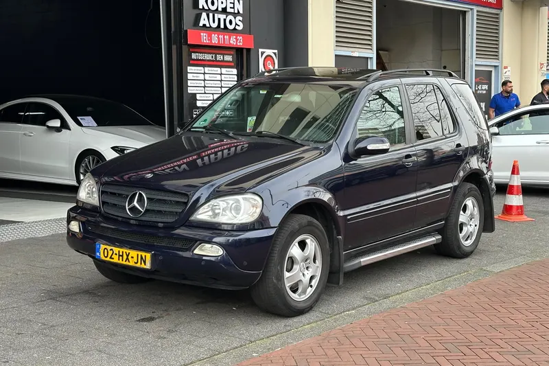 Mercedes-Benz M-Klasse (2002)