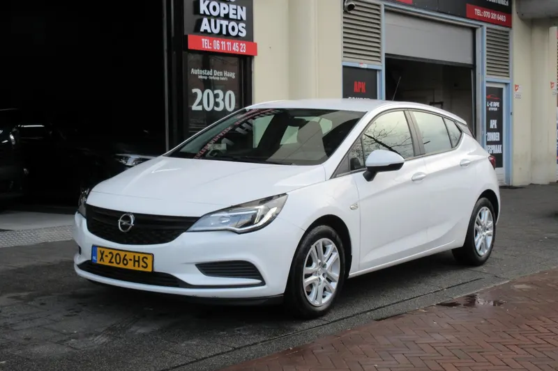 Opel Astra (2016)