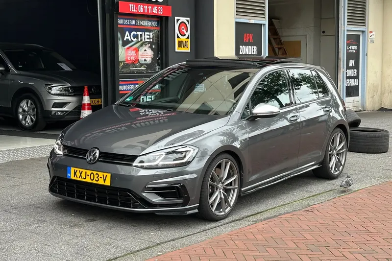 Volkswagen Golf (2019)