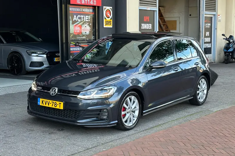 Volkswagen Golf (2017)