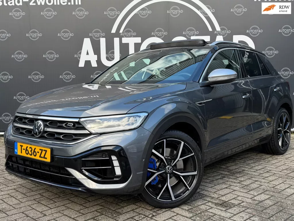 Volkswagen T-Roc (2022) — foto 1