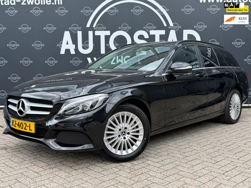 Mercedes-Benz C-Klasse (2017) — foto 1