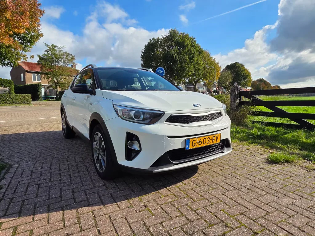 Kia Stonic (2019) — foto 1