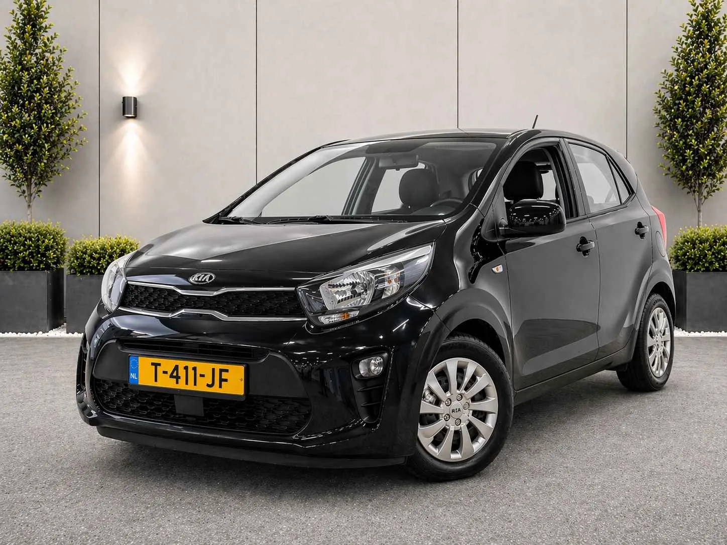 Kia Picanto (2023) — foto 1