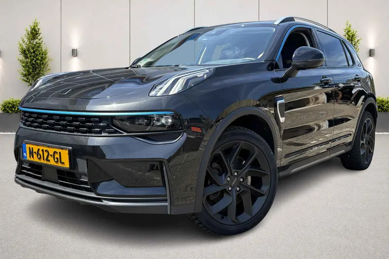 Lynk & Co 01 (2021)
