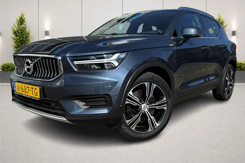 Volvo XC40 (2022)