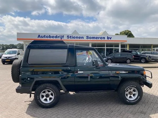 Toyota LandCr. H.Duty (1995) — foto 1
