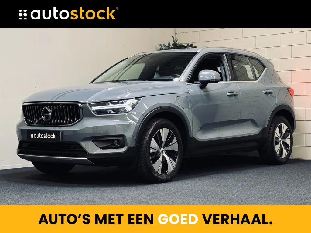 Volvo XC40 (2021) — foto 1