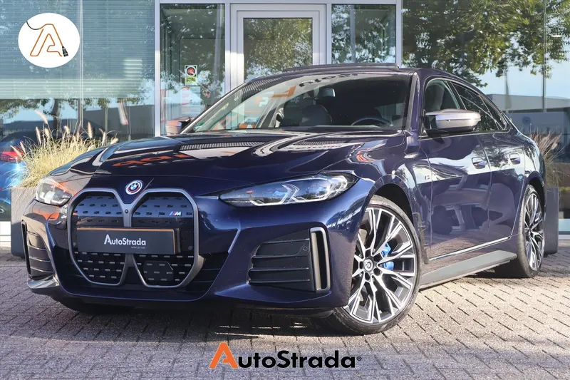 BMW i4 (2022)