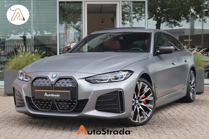 BMW i4 (2023)