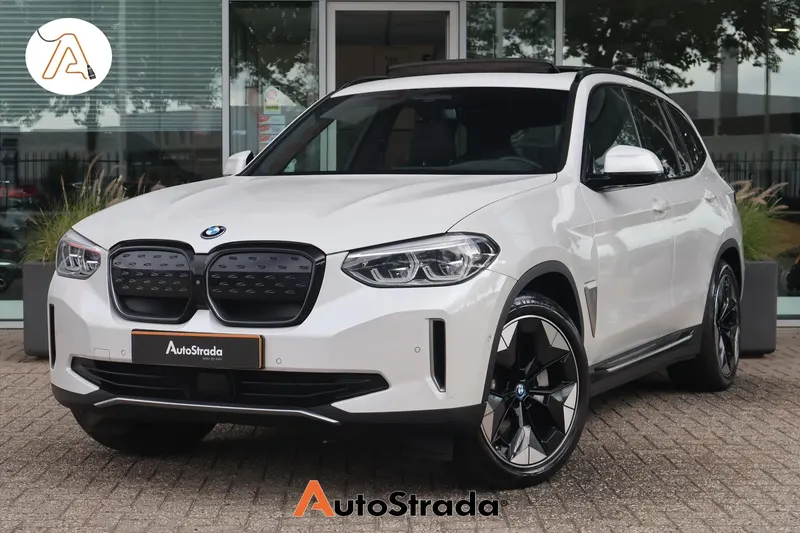 BMW iX3 (2021)