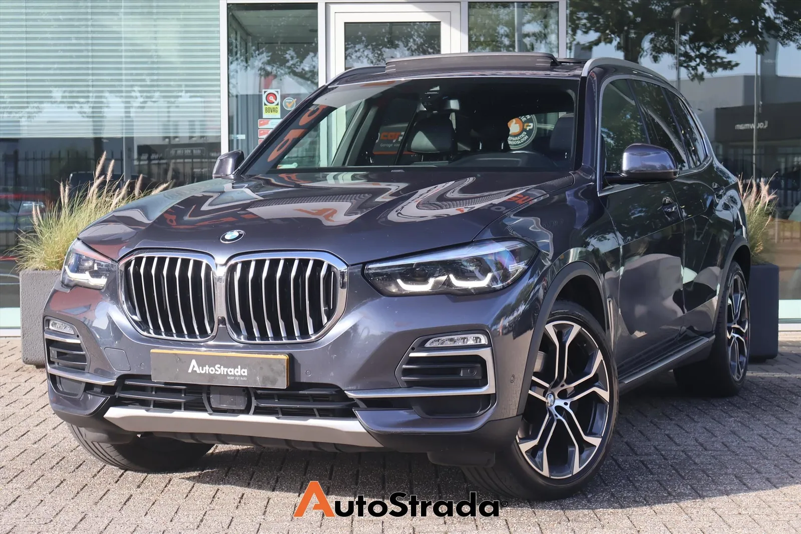 BMW X5 (2019) — foto 1