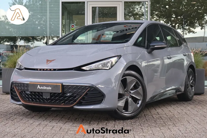 CUPRA Born (2021)