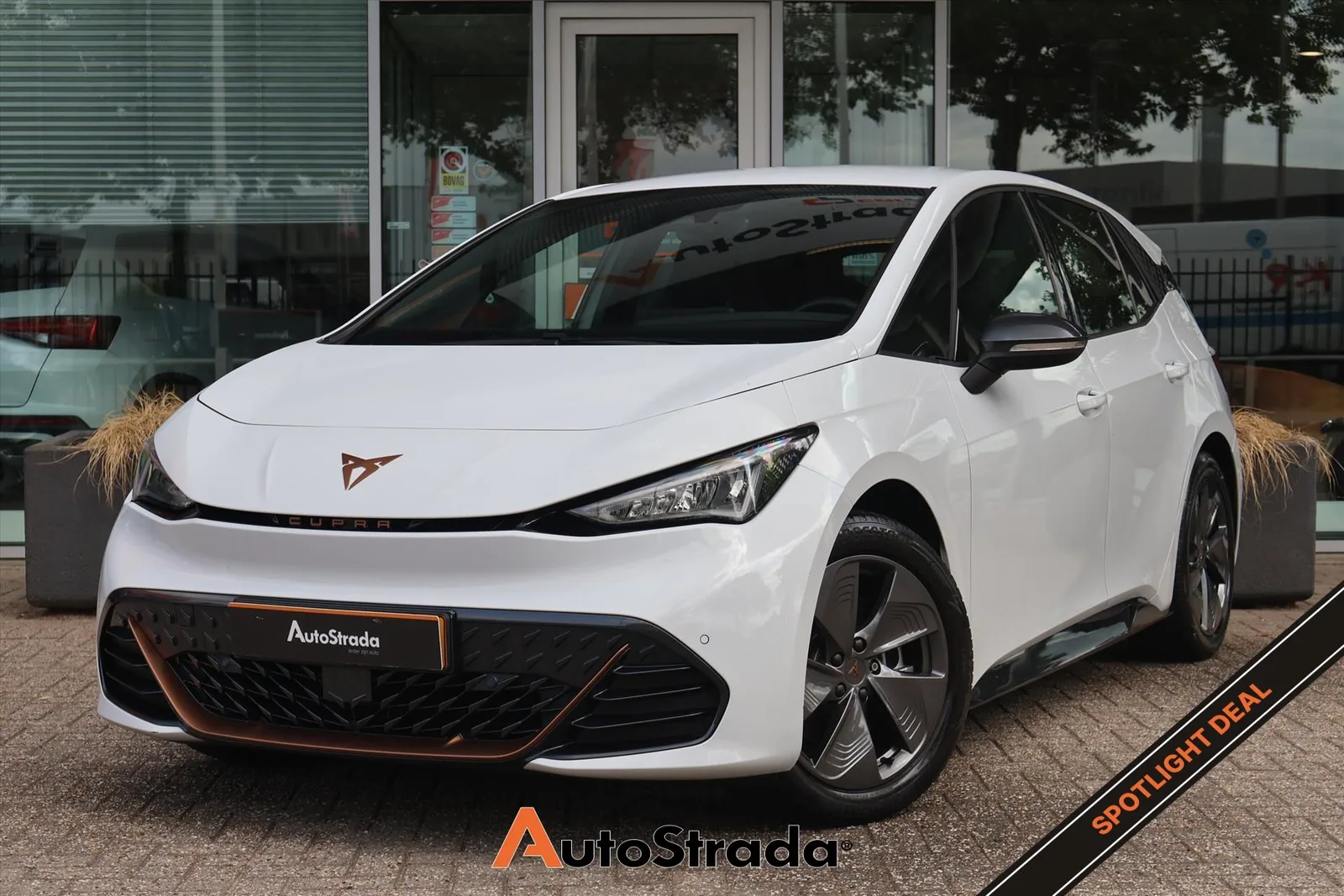 CUPRA Born (2021) — foto 1